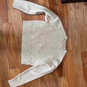 Women’s size medium sweater universal thread- Target